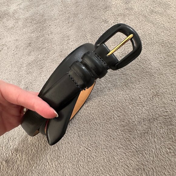 Nordstrom Belt Black Italian Calfskin Leather MEDIUM Black Buckle Thin - Picture 1 of 7